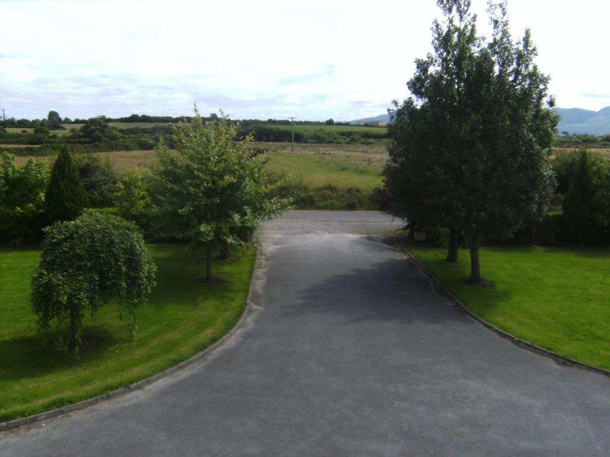 Westfield House Hotel Killorglin Buitenkant foto